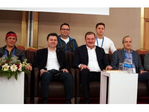 Tekvandoda madalya yağmuru