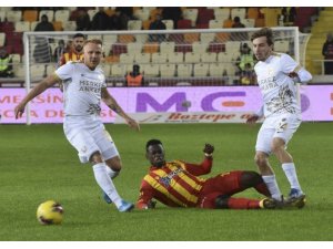 MKE Ankaragücü 14 hafta sonra 3 puan ile tanıştı