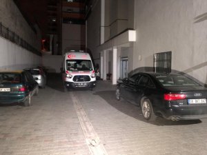 (DÜZELTME) Ankara’da annesini kurtarmak isteyen genç babasını vurdu