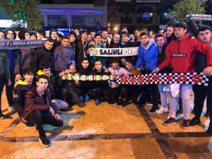 Taraftarlar yeşil-beyaz için kenetlendi