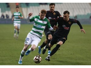 Bursaspor’da Burak Kapacak şoku!