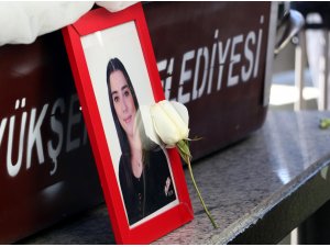 Uçak kazasında hayatını kaybeden Songül Bozkurt'un cenazesi defnedildi