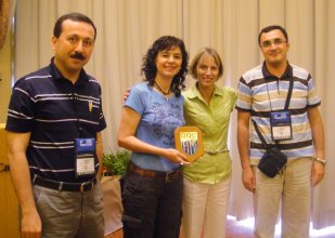 Uluslararası kongreden ödülle döndüler