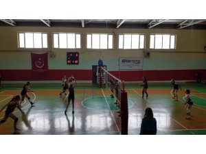 Van Büyükşehir Belediyesi Voleybol Takımı şampiyonluğa kenetlendi