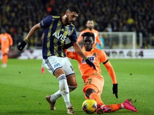 Süper Lig: Fenerbahçe: 0 - Aytemiz Alanyaspor: 1 (İlk yarı)
