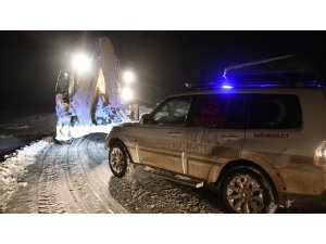 Tendürek Dağı eteğindeki 78 yaşındaki hasta için seferber oldular