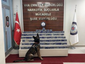 Van’da 54 kilogram eroin ele geçirildi