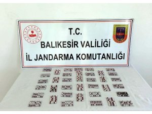 Ayvalık’ta jandarmadan uyuşturucu operasyonu