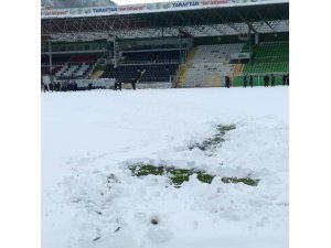 Giresunspor, İstanbulspor maçı ileri bir tarihe ertelendi