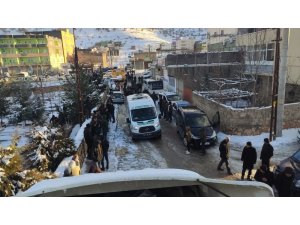 Yangında hayatını kaybeden 3 kardeş aynı mezarlığa gömüldü