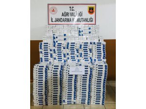 Ağrı'da jandarma kaçakçılara geçit vermedi