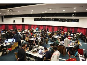 48 saat uyumadılar, 35 oyun geliştirdiler