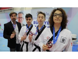 Gaziemir’de milli gurur
