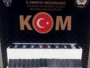 Muş’ta cep telefonu kaçakçılığı