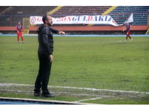 Zonguldak Kömürspor Teknik Direktörü Serkan Afacan: "Hala play-off şansımız var"