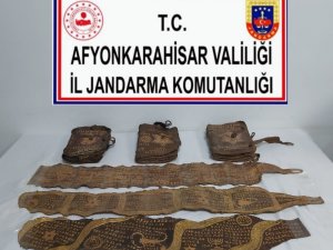 Tarihi Tevrat ele geçirildi