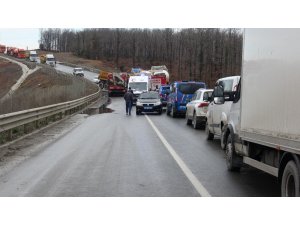 Şile’de iki hafriyat kamyonu kafa kafaya çarpıştı: 2 yaralı