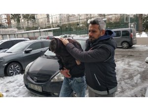 Eroin ve kokain ile yakalandılar