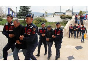 Sevgilisiyle bir olup kocasını kiralık katile öldürttü