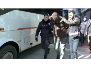 İzmir’deki suç örgütü operasyonunda 15 şüpheli tutuklandı