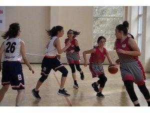 Basketbol U-14 Kızlar 3.Bölge Şampiyonası başladı