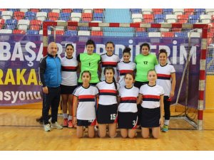 Zonguldak’ın hokey takımı Süper Ligde yoluna devam edecek