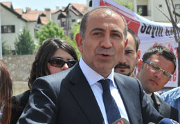 Gürsel Tekin'den şok açıklama
