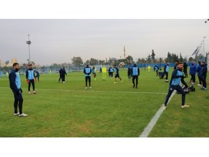 Uğur Tütüneker: “Bursaspor maçını 3 puanla tamamlamak istiyoruz”