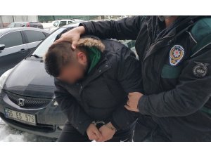 Eroin ve kokain ile yakalanan genç tutuklandı