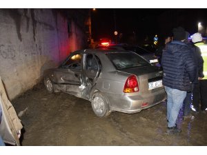 Emet’te trafik kazası: 3 yaralı