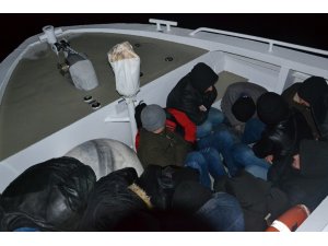 Kuşadası’nda 64 düzensiz göçmen yakalandı