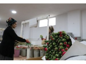 Kesme çiçek üreticilerine Sevgililer Günü dopingi