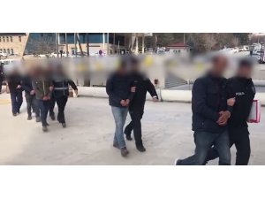 Elazığ’da hasarlı binalardan hırsızlığa 6 tutuklama