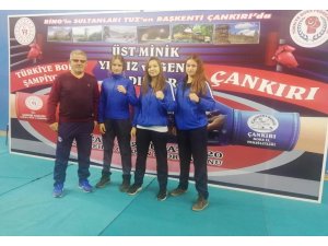 Kartepe boks takımı başarısıyla gururlandırdı