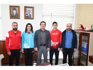 Vanlı atletlerden büyük başarı