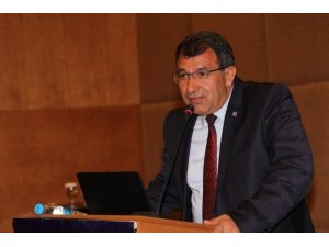 Başkan Şahin, esnaf ve tüccarların 2020 yılında dikkat etmeleri gereken konuları açıkladı