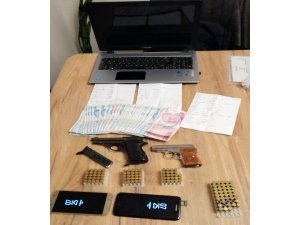 İzmir merkezli üç ilde yasa dışı bahis operasyonu: 28 gözaltı