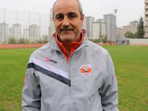 Eyüp Arın: “Seri galibiyetler yakalamamız lazım”