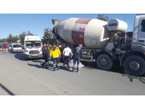 GÜNCELLEME - Esenyurt'ta trafik kazasında bir kişi hayatını kaybetti