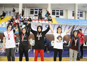 Erzurum’da bilek güreşi heyecanı