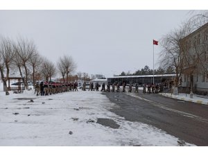 Muş merkezli 5 ilde terör operasyonu: 39 gözaltı