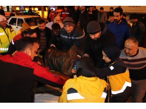 Zonguldak'ta otomobilin çarptığı anne ve kızı yaralandı