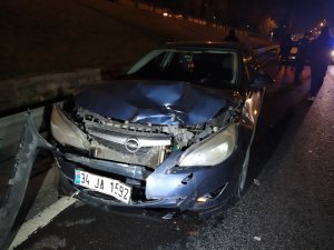 Makas atan sürücü zincirleme kaza neden oldu: 1 yaralı