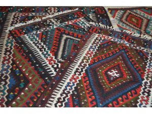 Bölgenin ilk coğrafi işaretli ürünü, Seydiler Kilimi