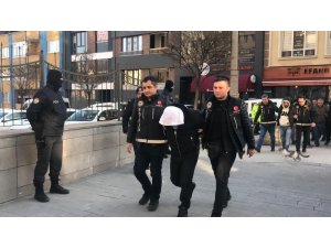 Uyuşturucu satıcılarına büyük darbe