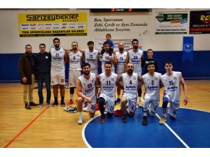 Söke’nin iki takımı potada final kapısını araladı