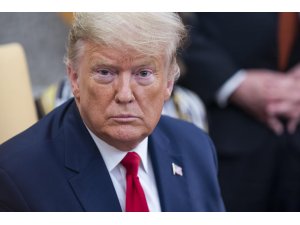 Trump’a senatodan İran darbesi