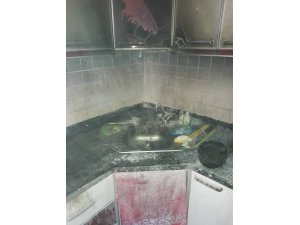 Mutfakta çıkan yangın korkuttu