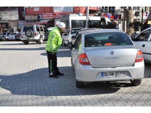 Simav’da emniyet kemeri ve cep telefonu denetimi