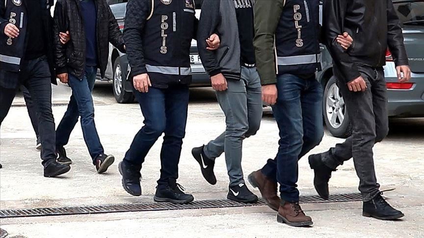 13 ilde düzenlenen FETÖ operasyonunda 17 şüpheli yakalandı